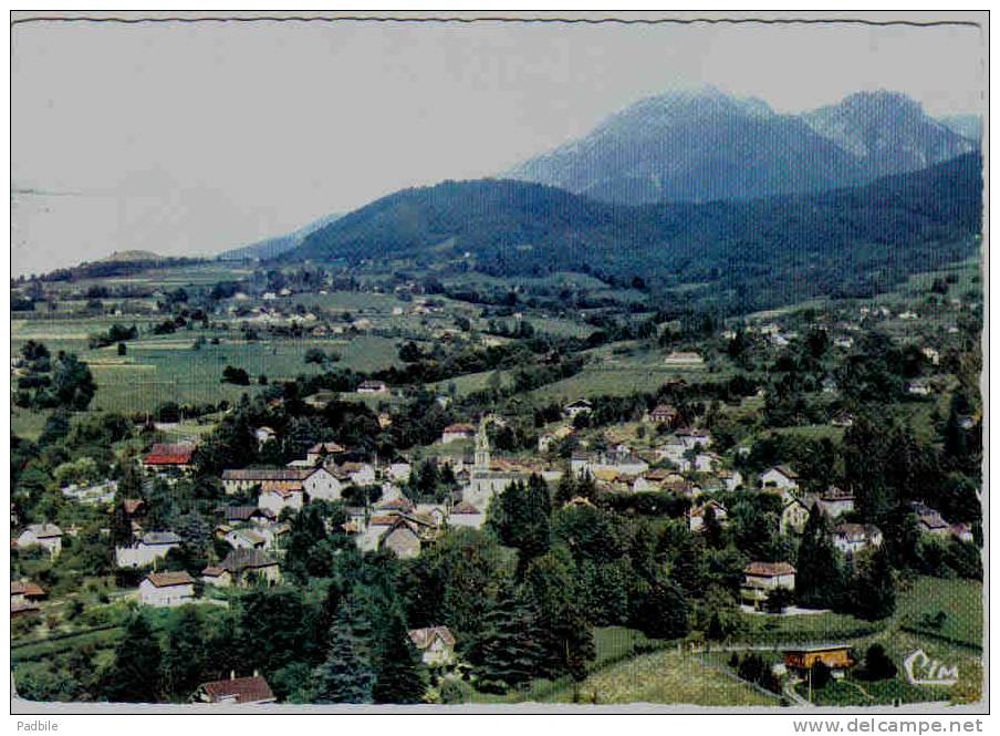 Carte Postale 38. Saint-martin-d'Uriage  Vue D'avion Trés Beau Plan - Uriage