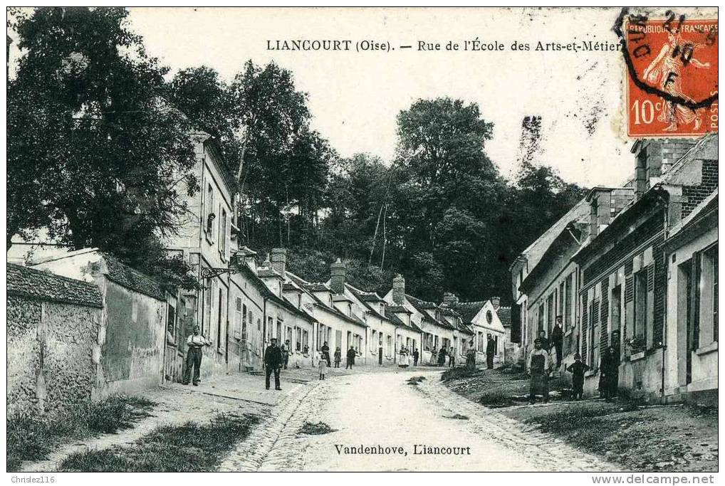 60 LIANCOURT Rue De L'école Des Arts Et Métiers  TOP  1910 - Liancourt