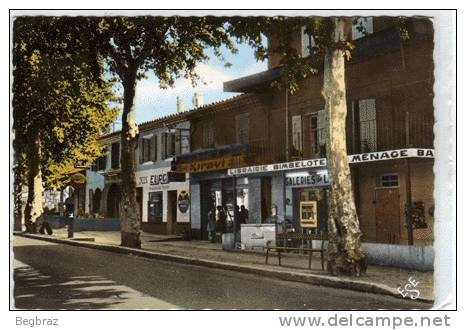 LUYNES      LE CENTRE COMMERCANT     L HOSTELLERIE DES CIGALES - Luynes