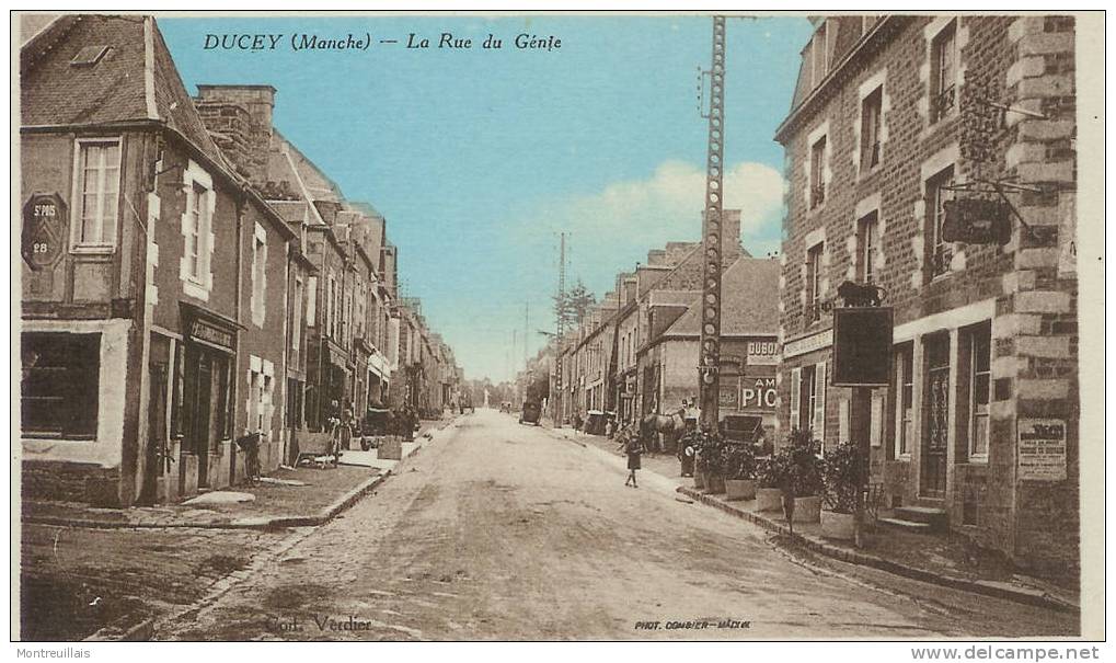 DUCEY, La Rue Du Génie, Jamais Circulée, Superbe Carte - Ducey