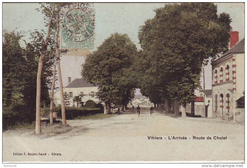 SUPERBE CPA..DE..VIHIERS..ANIMEE..BELLE VUE DE L ARRIVEE DE LA VILLE PAR LA ROUTE DE CHOLET.. - Otros & Sin Clasificación