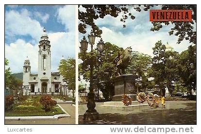 CARACAS.VENEZUELA.ESTATUA DEL LIBERTADOR SIMON BOLIVAR EN LA PLAZA BOLIVAR Y EL PANTEON NACIONAL... - Venezuela