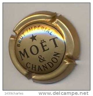 CAPSULE   MOET ET CHANDON   Ref  224 !!! - Moet Et Chandon