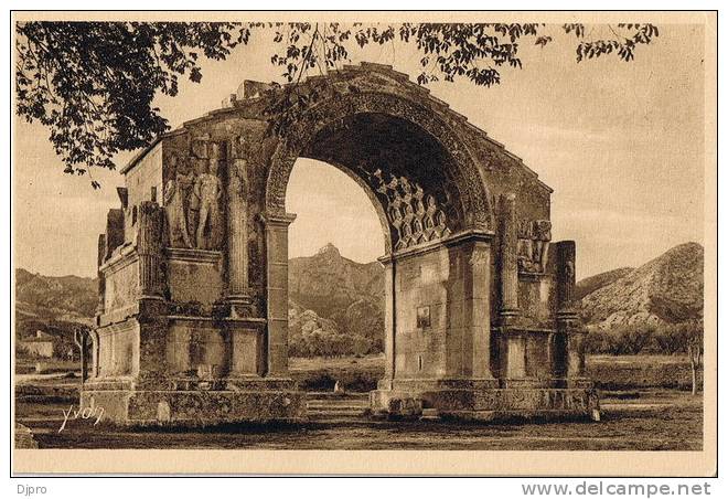 Monument  Romain A Saint Remy De Provence - Saint-Remy-de-Provence