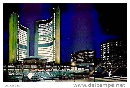 NATHAN PHILLIPS SQUARE AND THE NEW CITY HALL.TORONTO .ONTARIO.CANADA. - Toronto