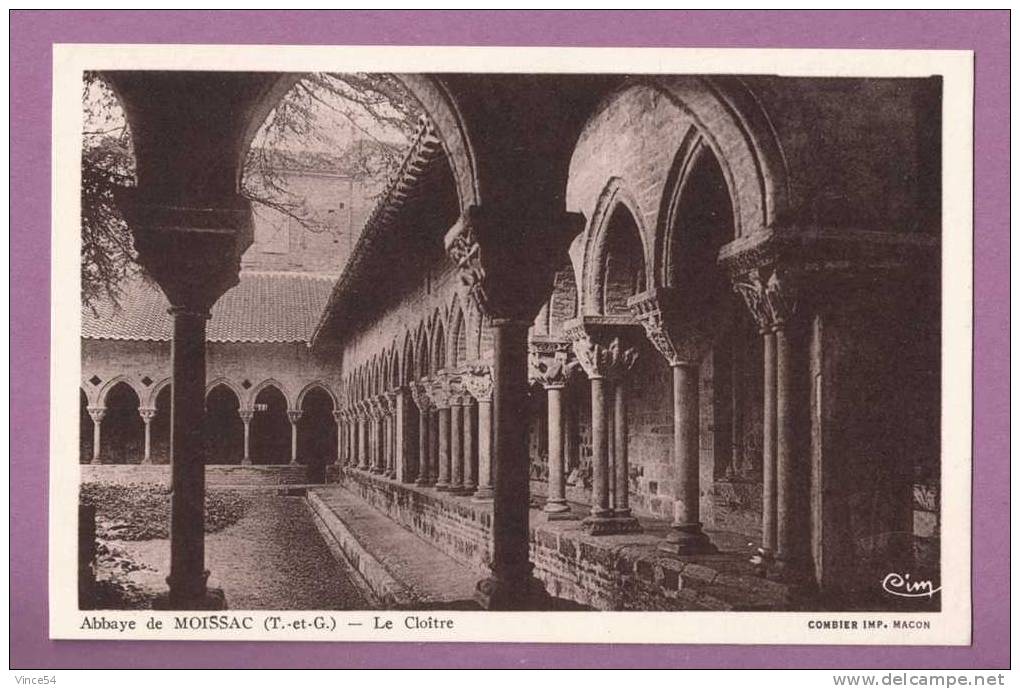 MOISSAC  -  Abbaye - Le Cloître - Moissac