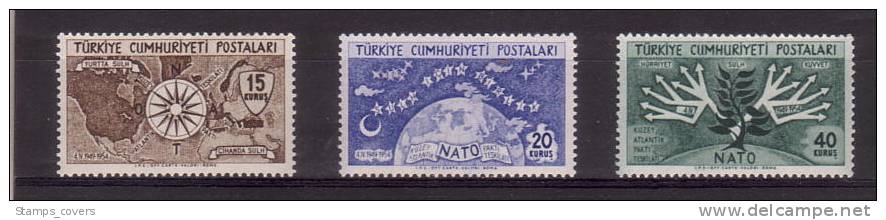 TURKEY MNH** MICHEL 1388/90 EUR 25.00 NATO - OTAN