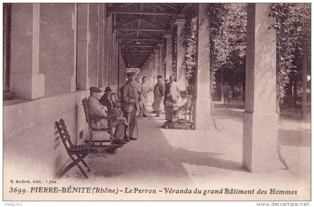 Pierre Benite - Le Perron - Veranda Du Grand Batiment Des Hommes - Pierre Benite