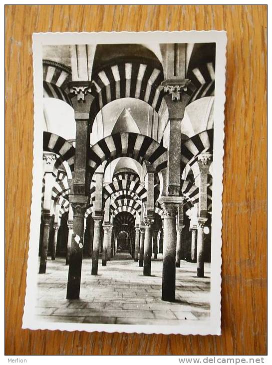CORDOBA Interior Mezquita   VF   1940-50´s   VF    D16007 - Córdoba