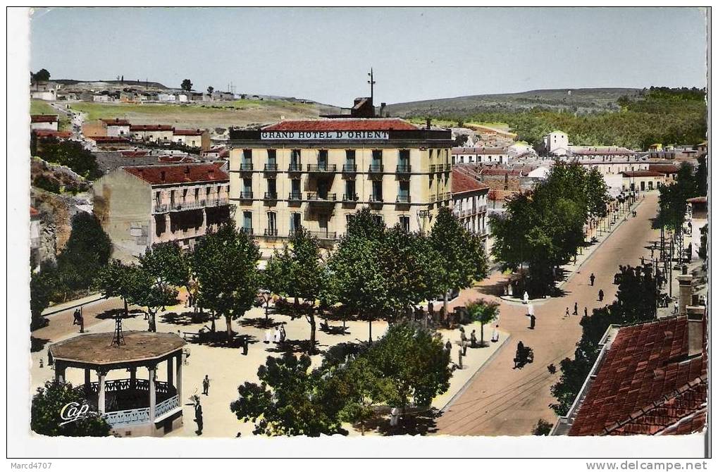 TIARET Algérie La Place Carnot Grand Hotel D'orient Editions D'Arts Carte Dentelée - Tiaret