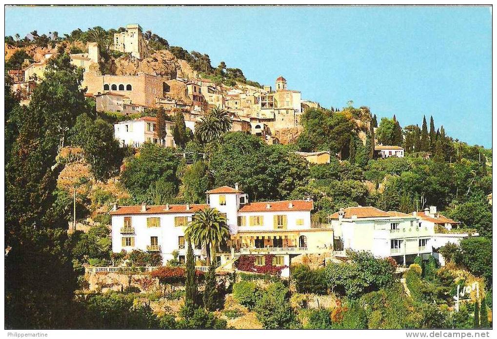 06 - Roquebrune - Village  : Le Village Dominé Par Son Vieux Château Féodal - Roquebrune-Cap-Martin