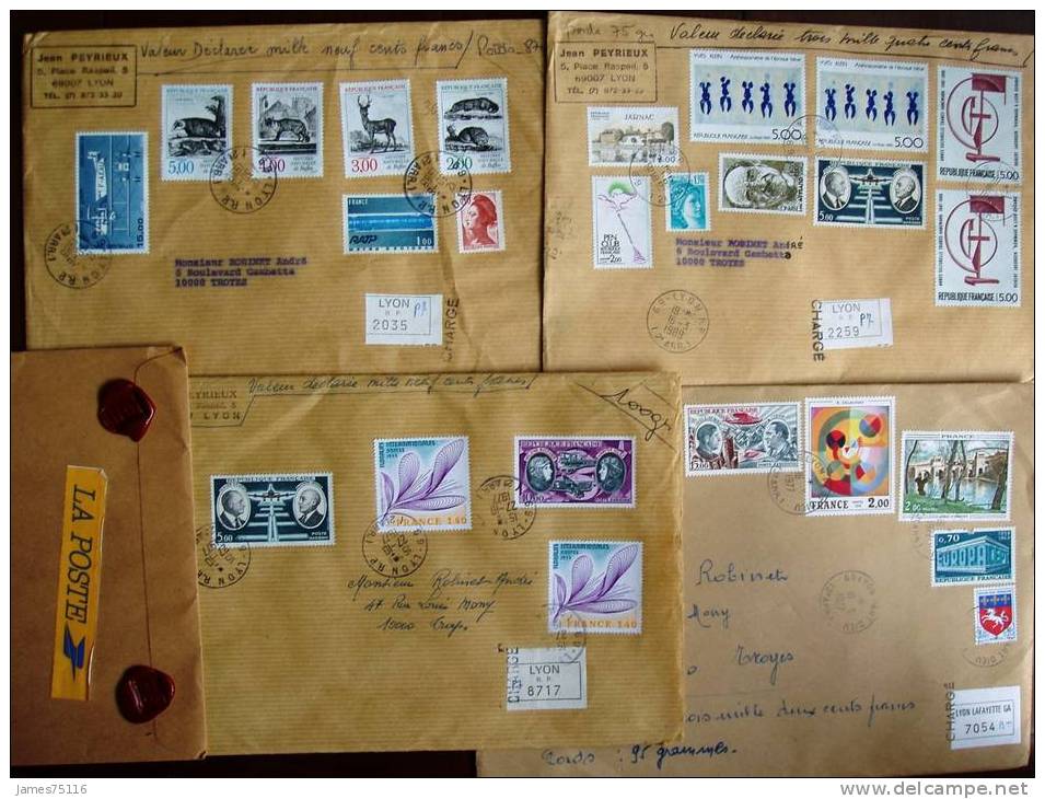 Joli Lot De 12 Enveloppes "valeur Déclarée" 1976 à 1991. BEAUX AFFRANCHISSEMENTS. - Briefe U. Dokumente