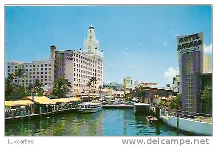 END OF LAKE PANCOAST WITH STATELY RONEY PLAZA AND MOTEL ANKARA.MIAMI BEACH. FLORIDA . - Miami Beach
