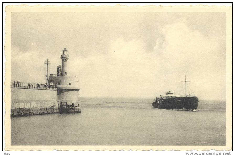 ZEEBRUGGE - Vuurtoren Op Havenmuur - Le Phare Du Môle   (908) - Zeebrugge