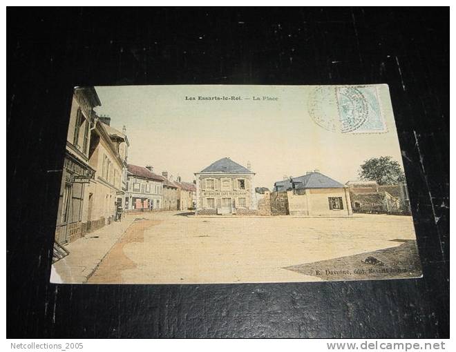 LES ESSARTS-LE-ROI - LA PLACE - 78 YVELINES - CARTE POSTALE FRANCE - Les Essarts Le Roi