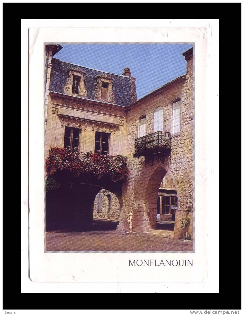 MONFLANQUIN - LES ARCADES - PLACE DE LA MAIRIE - Monflanquin