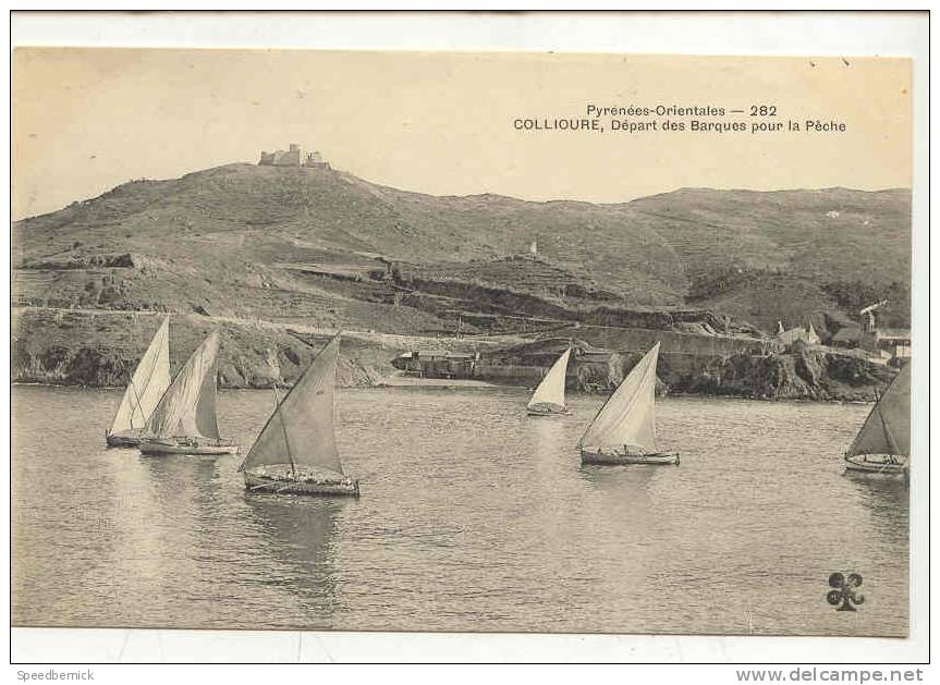 9728  COLLIOURE - Départ Des Barques Pour La Pêche. Trèfle MTIL 282 - Collioure