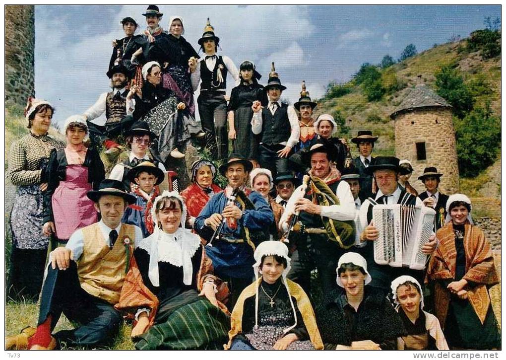 CpE0693 - ISSOIRE - Le Folklore Issoirien - (63 - Puy De Dome) - Issoire