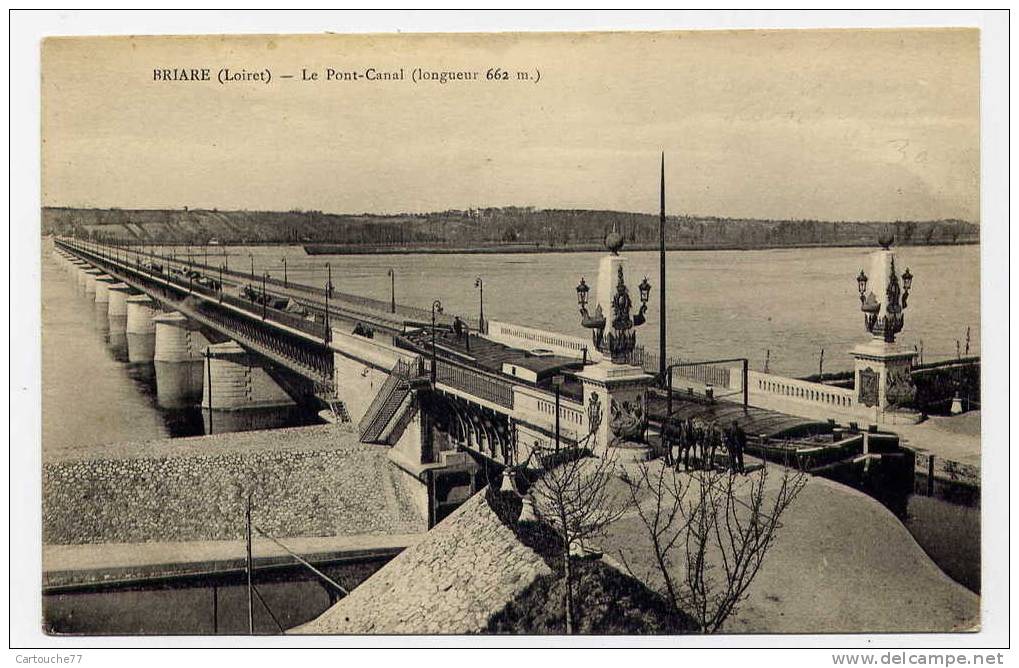 K10 - BRIARE - Le Pont-canal (péniche Et Attelage De Halage) - Briare