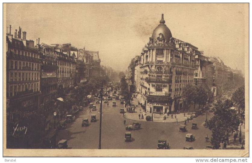 PARIS 02 - Carrefour Richelieu-Drouot (Boulevard Des Italiens Et Boulevard Haussmann) - District 02