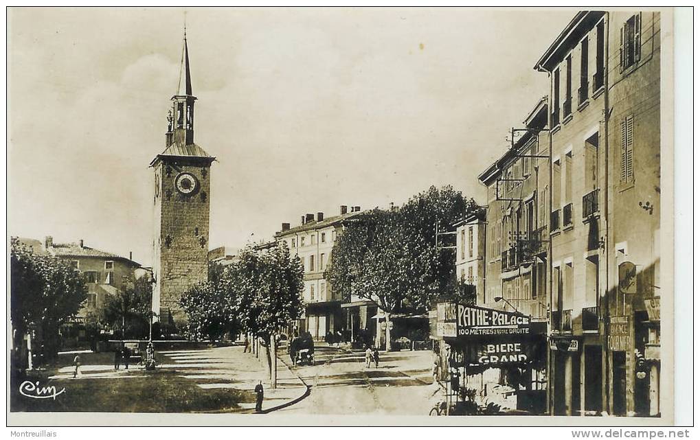 ROMANS, Place Jacquemart, Jamais Voyagée, N° 7, Carte Photo - Romans Sur Isere