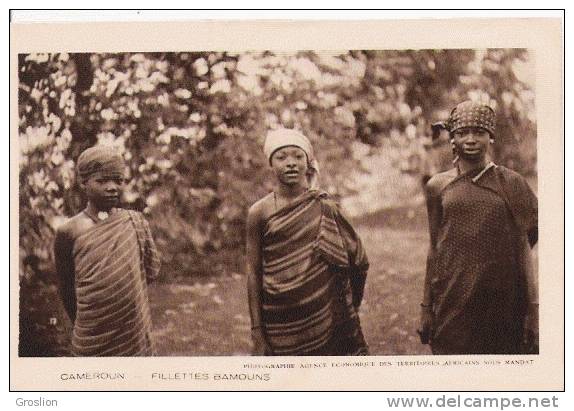 CAMEROUN FILLETTES BAMOUNS (BEAU PLAN) - Kameroen