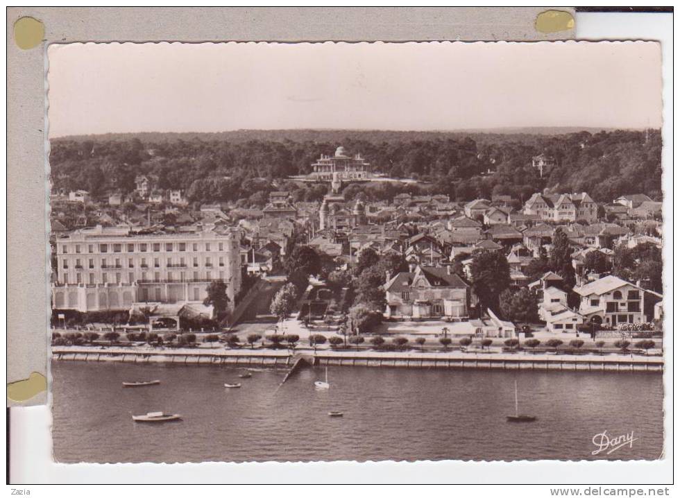 33.632/ ARCACHON - Vue Aérienne Au Fond Le Casino Mauresque (cpsm Gd Format N°303) - Arcachon