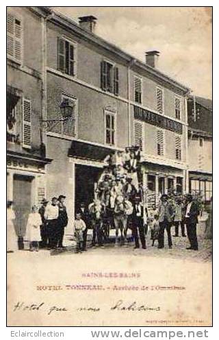 BAINS-les-BAINS. ..Arrivée De ..l'Omnibus...Attelage - Bains Les Bains