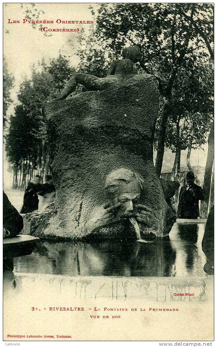 66 RIVESALTES La Fontaine De La Promenade ( Dos Non Séparé - Plan Assez Rare) - Rivesaltes