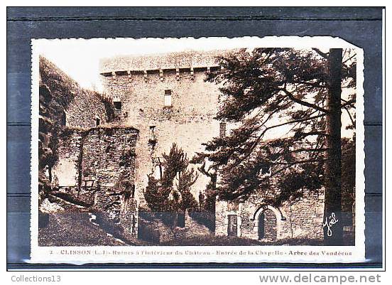 LOIRE ATLANTIQUE - Clisson - Ruines à L'intérieur Du Château - L'entrée De La Chapelle - Arbre Vendéens - Clisson