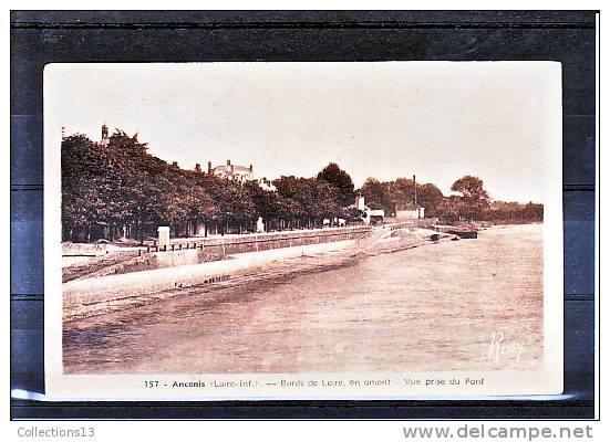 LOIRE ATLANTIQUE - Ancenis - Bord De Loire, En Amont. Vue Prise Du Pont - Ancenis