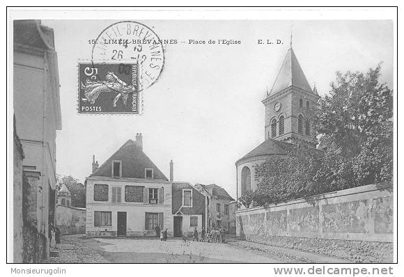 94 ) LIMEL BREVANNE, Place De L'église, ELD 15, ANimée - Limeil Brevannes