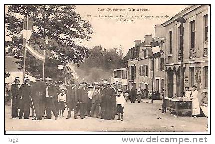 64 - LASSEUBE,  LE JOUR DU COMICE AGRICOLE - LA MAIRIE (RARE) - Lasseube