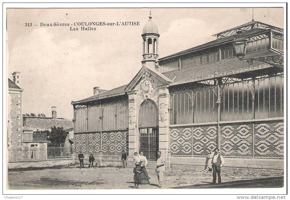 79 -  COULONGES-sur-l´AUTISE  -  Les Halles  - Animée - Coulonges-sur-l'Autize