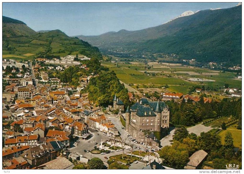 CpE0763 - VIZILLE - Vue Aérienne - (38 - Isere) - Vizille