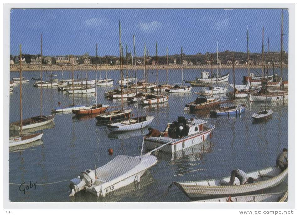 ERQUY. 18.  LE PORT. - Erquy