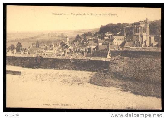 CPA TONNERRE Vue Prise De La Terrasse Saint Pierre (petite Animation) - Tonnerre