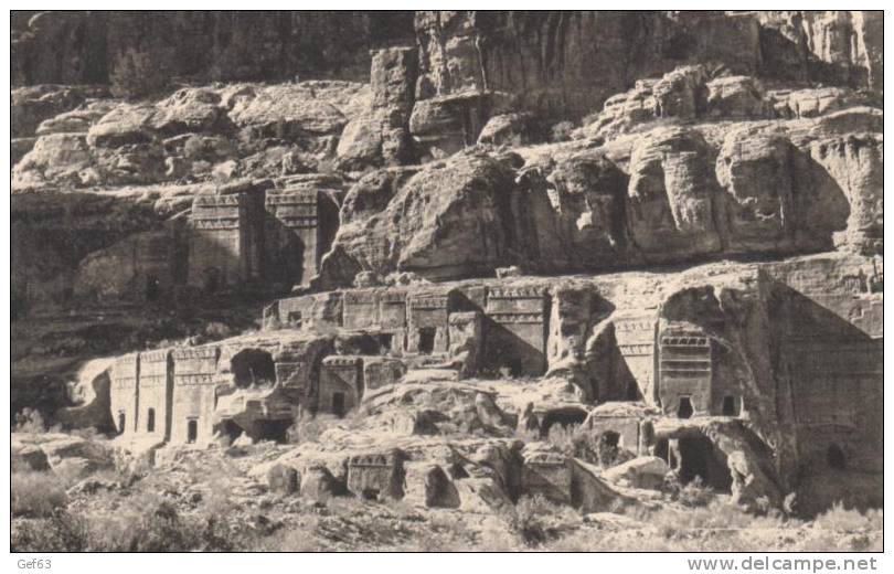 Petra - Tiers Of  Rock Cut Tombs - Jordanie - Jordania