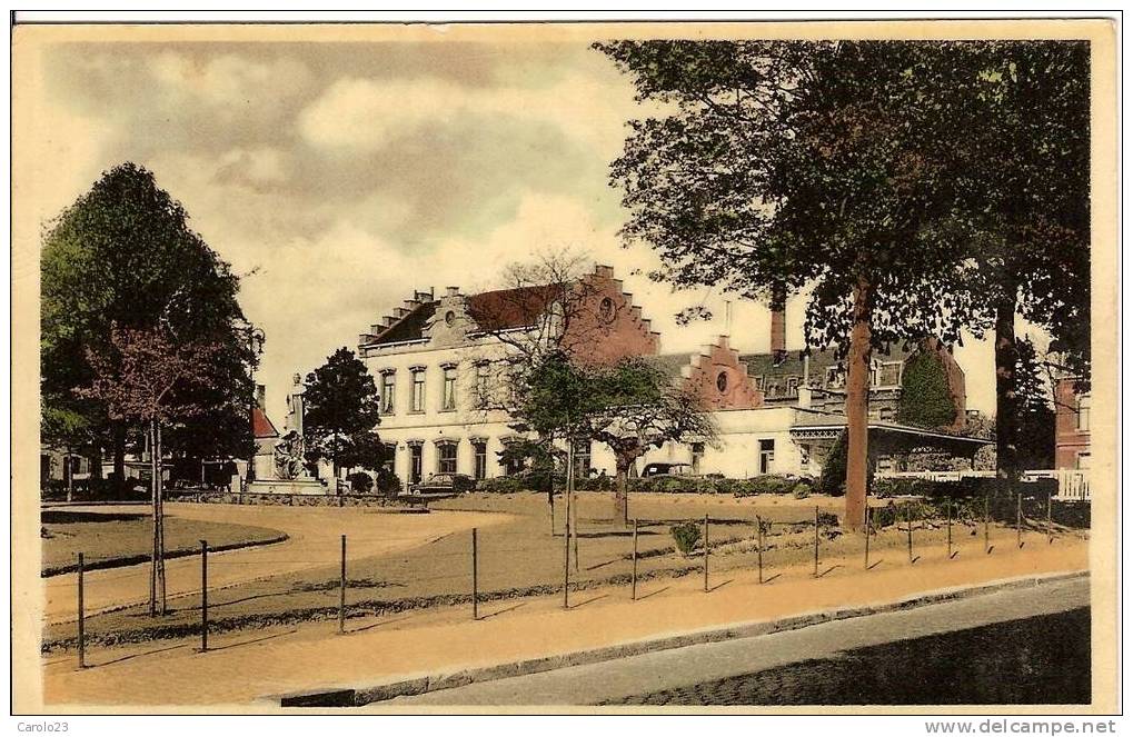 NIVELLES  :  GARE  DE  L´  EST   -  AVEC  OLDTIMERS - Nivelles