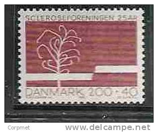 DENMARK  -  Yvert # 754  - MINT (NH) - Neufs