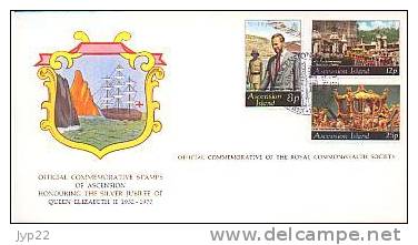 Jolie FDC 1er Jour Ascension Island Silver Jubilee Queen Reine Elizabeth II 9-02-1977 - Armoiries Blason écusson - Ascensión