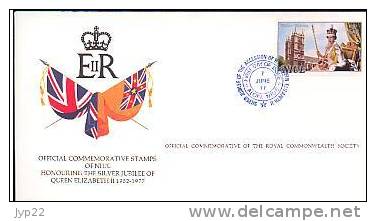 Jolie FDC 1er Jour Océanie NIUE Silver Jubilee Queen Reine Elizabeth II 9-02-77 Armoiries Drapeau Flag - Niue