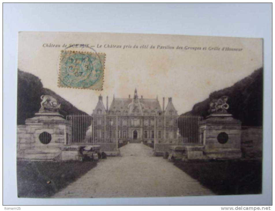 CHATEAU DE SCEAUX - LE CHATEAU PRIS DU COTE DU PAVILLON DES GROUPES ET GRILLE D'HONNEUR - Sceaux