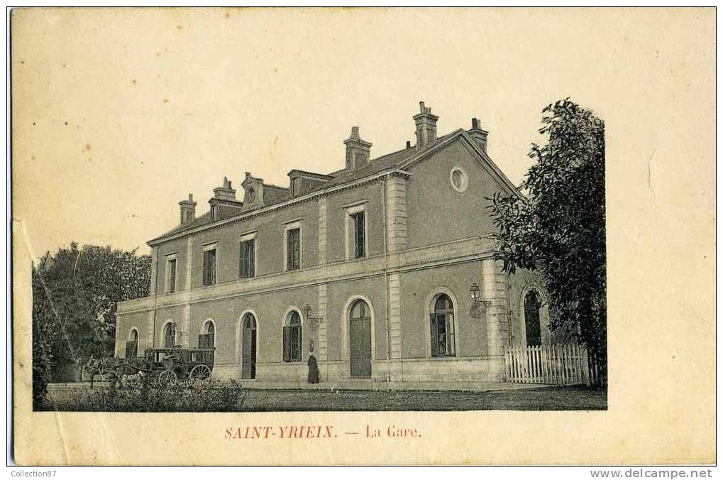 87 - HAUTE VIENNE - ST YRIEIX La PERCHE - LA GARE De CHEMIN De FER - TRAIN - Saint Yrieix La Perche