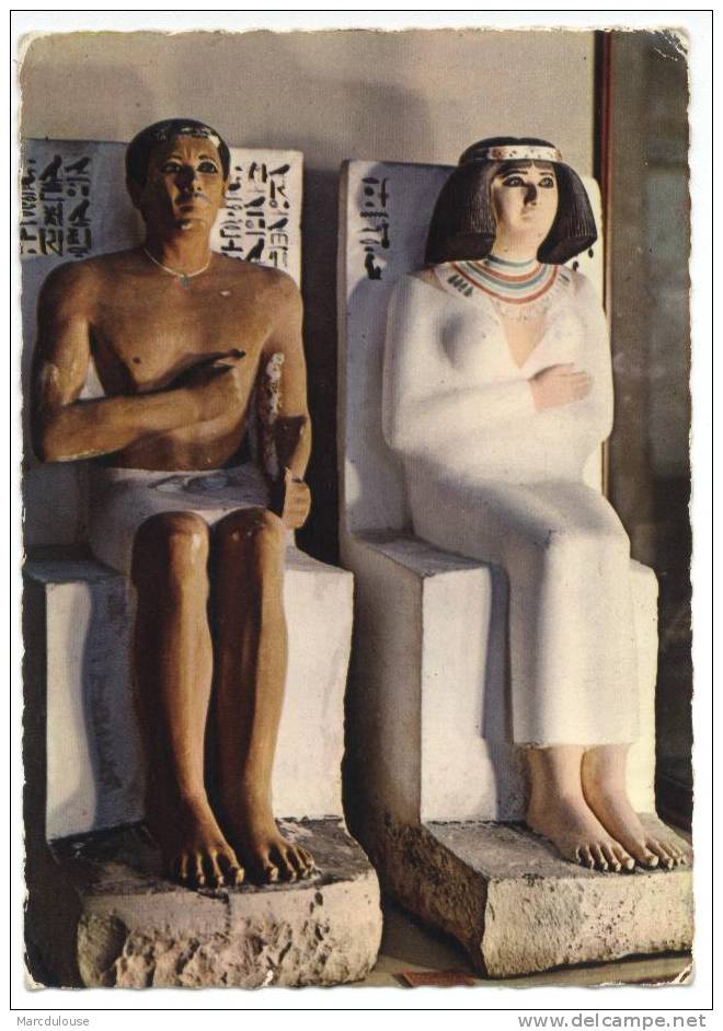 The Egyptian Museum. Cairo. Limestone Statues Of Prince Rahotep And Princess Nofert. 4th Dynasty Old Kingdom. - Musées