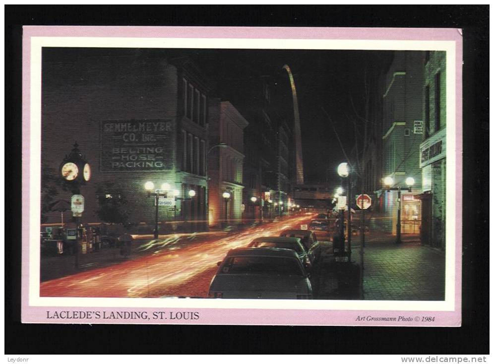 Laclede's Landing, St. Louis Historic Waterfront, Missouri - St Louis – Missouri