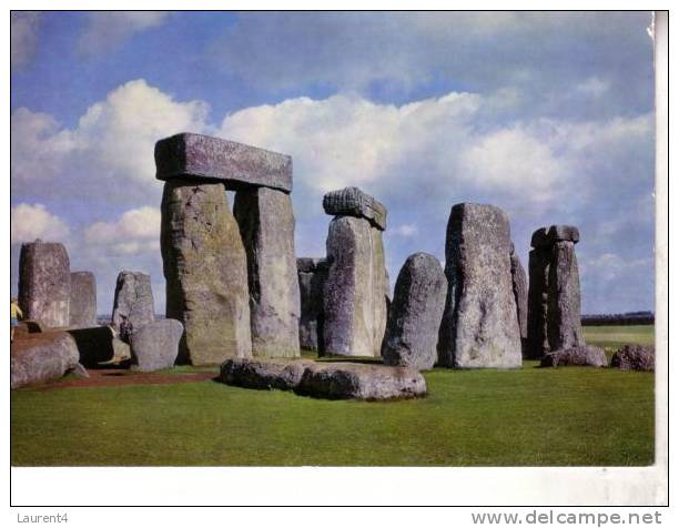 Stonehenge Postcard - Carte De Stonehenge - Dolmen & Menhire