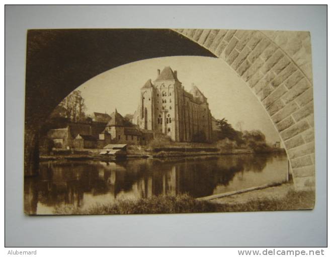 Solesmes ,Abbaye Sous Le Pont. - Solesmes