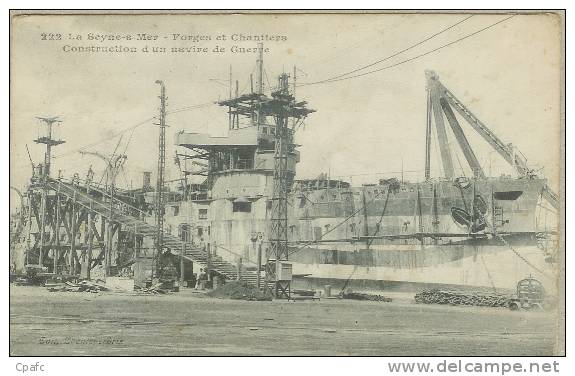 CPA LA SEYNE SUR MER - FORGES ET CHANTIERS-CONSTRUCTION D'UN NAVIRE DE GUERRE - La Seyne-sur-Mer