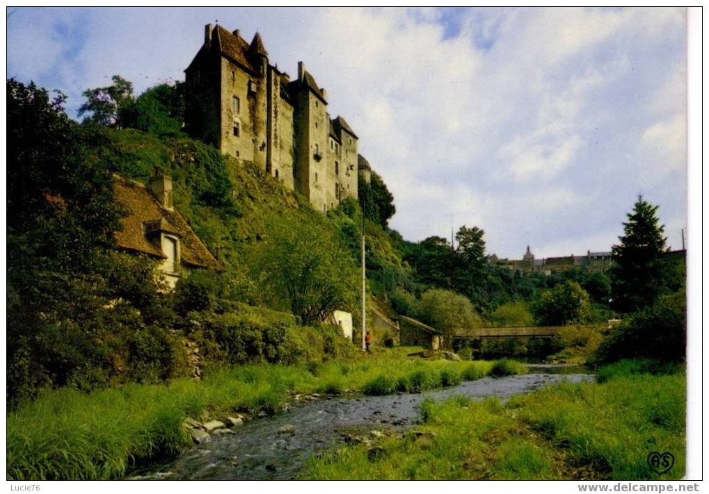 - BOUSSAC  -  N° 23 BO 1002  -   Le Vieux Château - Boussac